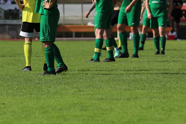 现与球队化 现与球队化